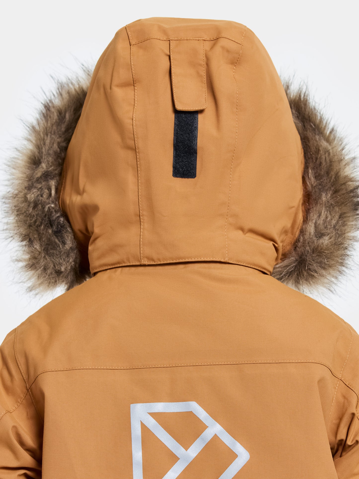 Kuldaúlpa - Bjarven Parka Almond Tree