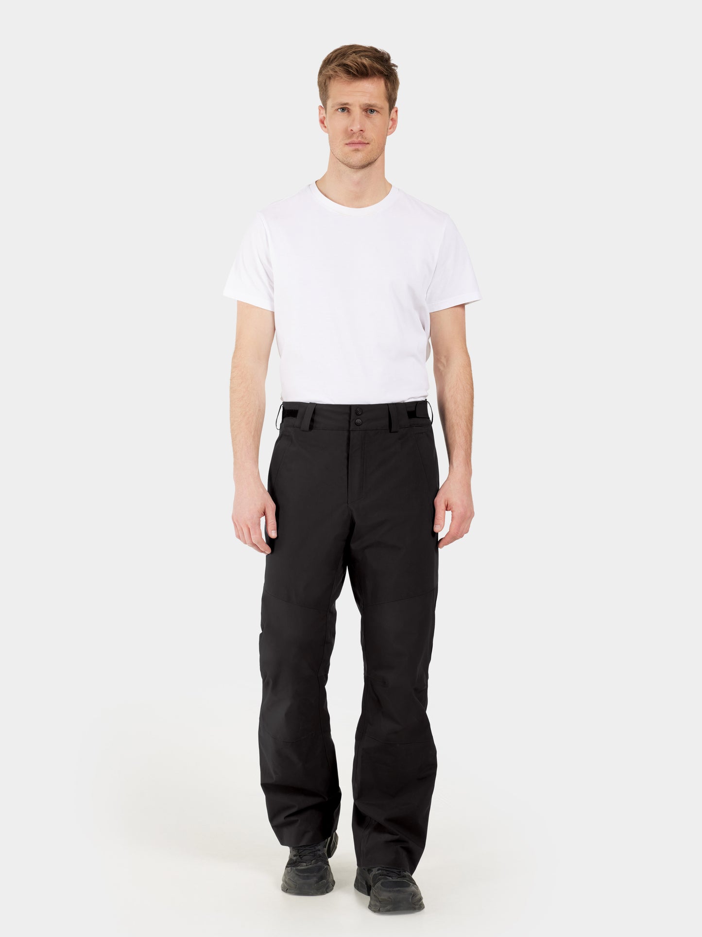 Kuldabuxur - Povel Black