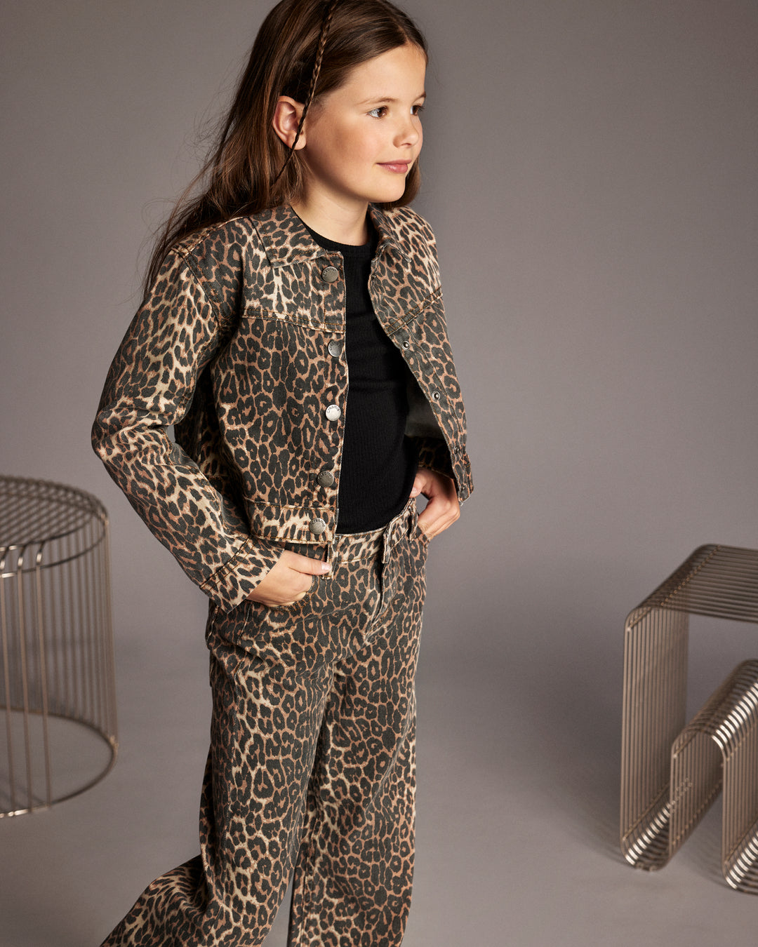 Jakki - Brown Leo